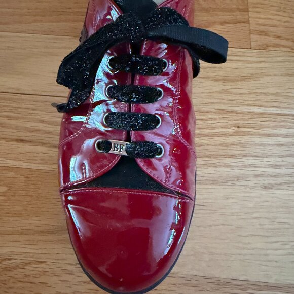 BeautiFeel Red and Black Lace up Sneakers Size 38 - Picture 5 of 15